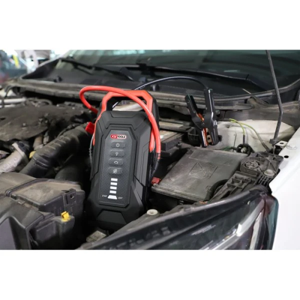 Booster Lithium 12V KS Tools 550.1930F - Mise en situation