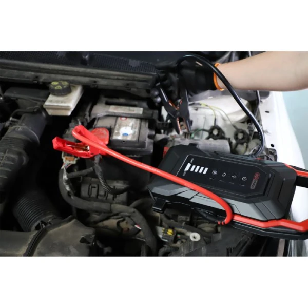 Booster Lithium 12V KS Tools 550.1930F - Mise en situation