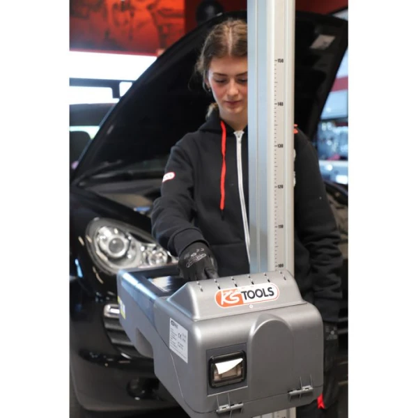 Réglophare digital KS TOOLS 160.0043F - En situation