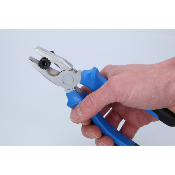 Pince universelle L.180mm BT060901 Brilliant Tools
