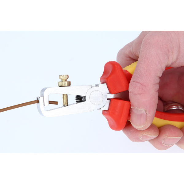 Pince à dénuder isolée, L.160mm BT068014 Brilliant Tools