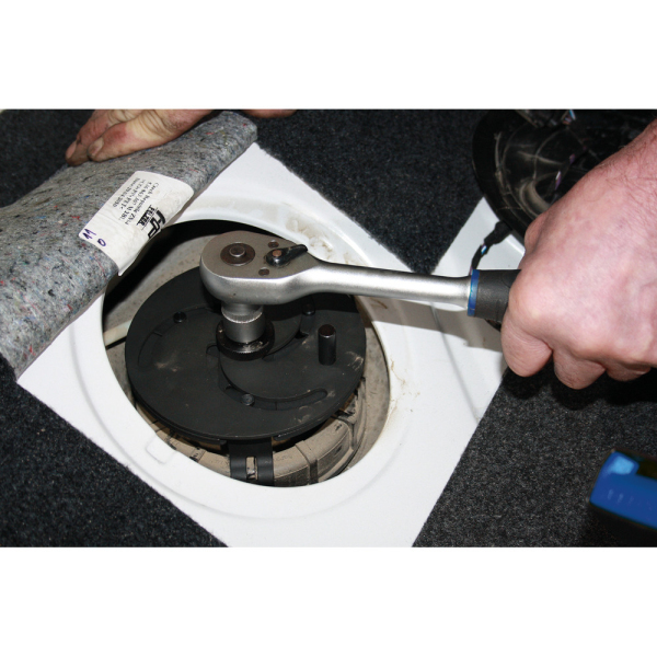 Clés universelle pour trappe de réservoir BT536006 Brilliant Tools
