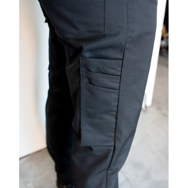 Pantalon multipoches stretch noir avec renforts genoux T 36 à 52  CLAS