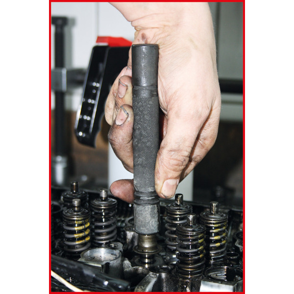 Outil de mise en place des joints de queues de soupape, Utilisation : BMW et Opel Omega B 2.5L Turbi Diesel - KS TOOLS 150.8001 