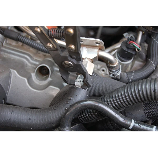 Pince Pour Collier De Carburant King Tony - 9AA17