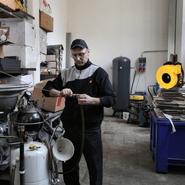 Améliorer la qualité de l'air dans les ateliers mécaniques